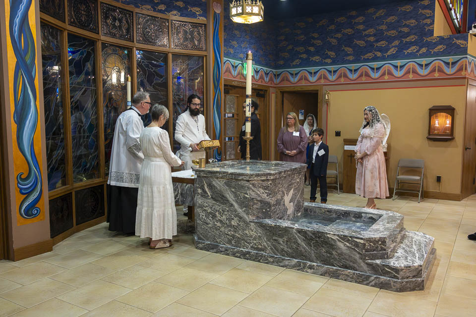 2026-StMary-EasterVigil (150 of 215).jpg